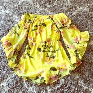 Small Blush Yellow Floral Romper 💛🌺